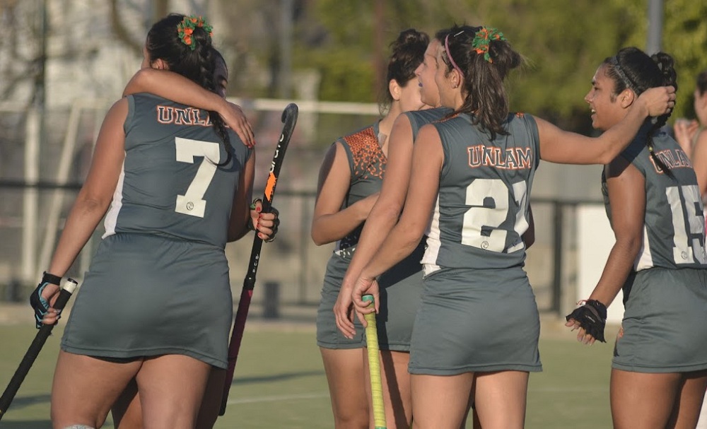 Hockey: las Chicas Superpoderosas de la UNLaM bajaron al lder - El1 Digital